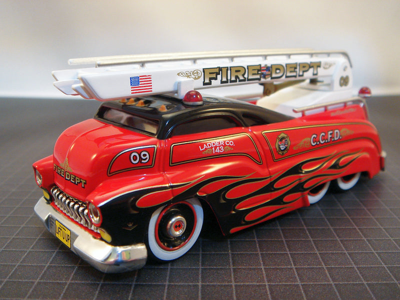 SLEDSTER II - FIRE ENGINE LADDER TRUCK "RED"