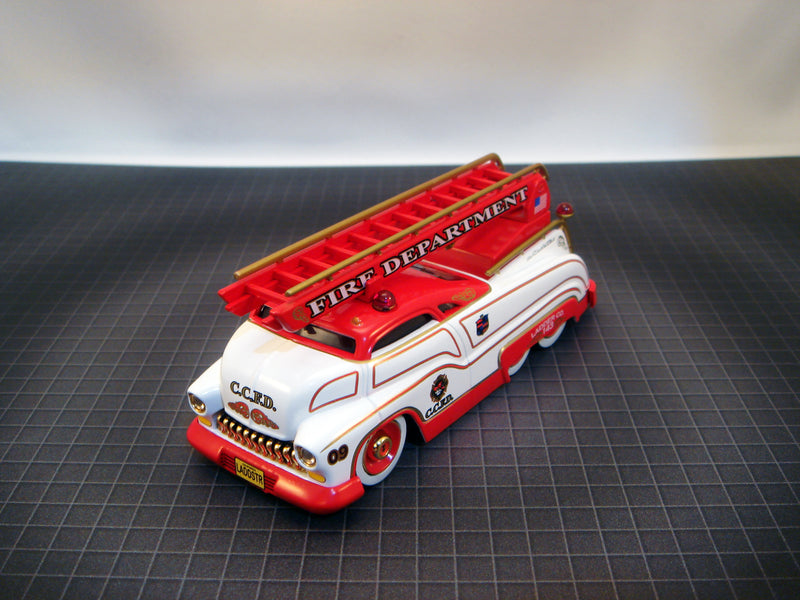 SLEDSTER II - FIRE ENGINE LADDER TRUCK "WHITE"